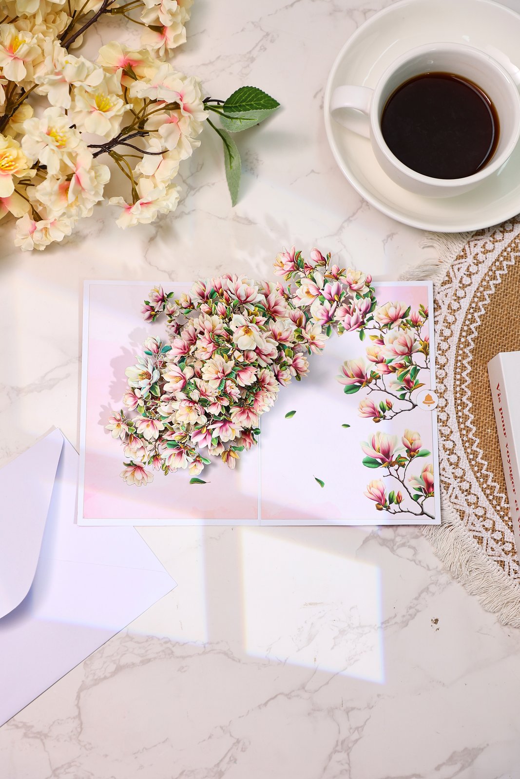 Magnolia Greeting Card