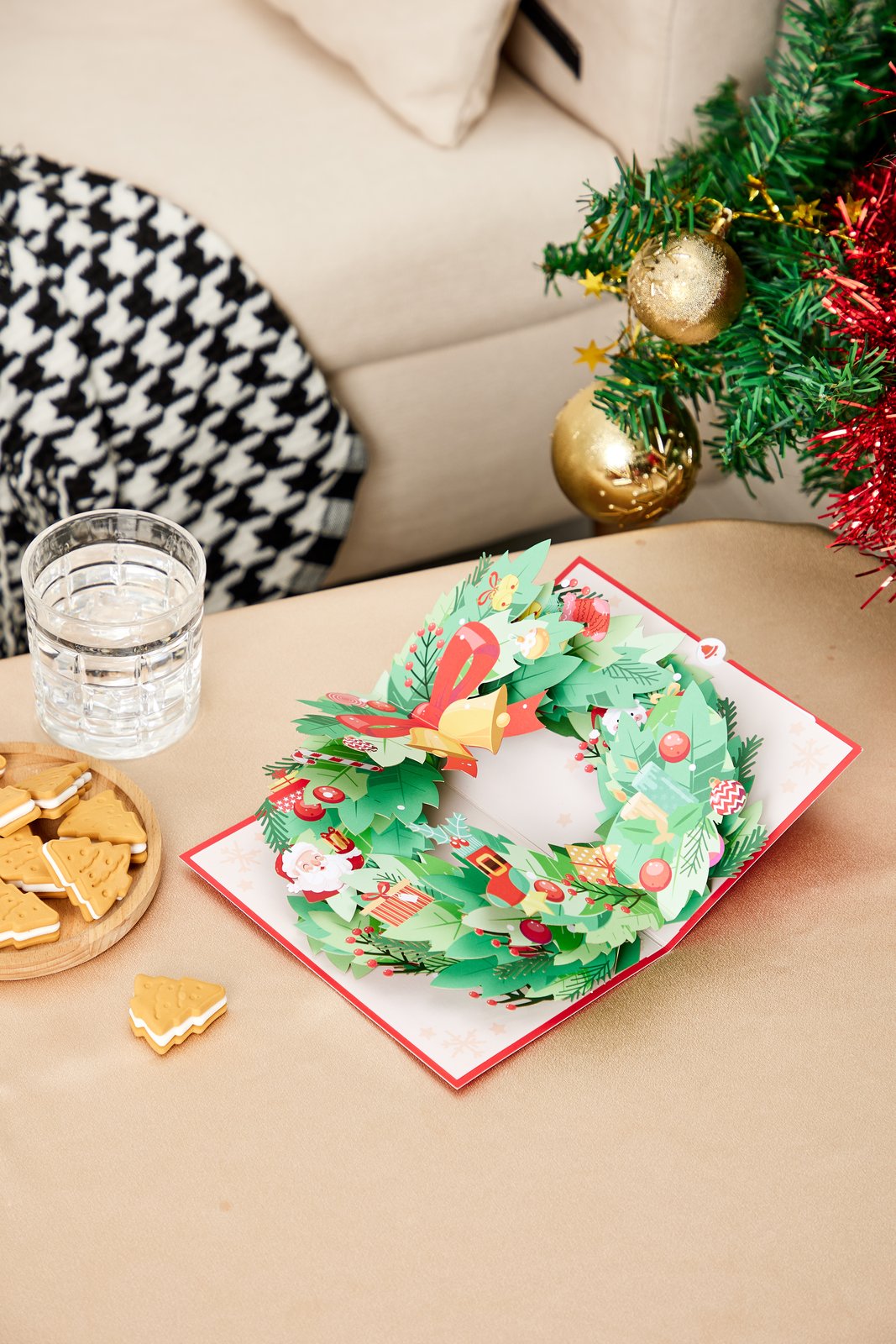 Christmas Floral Wreath Pop Up Card
