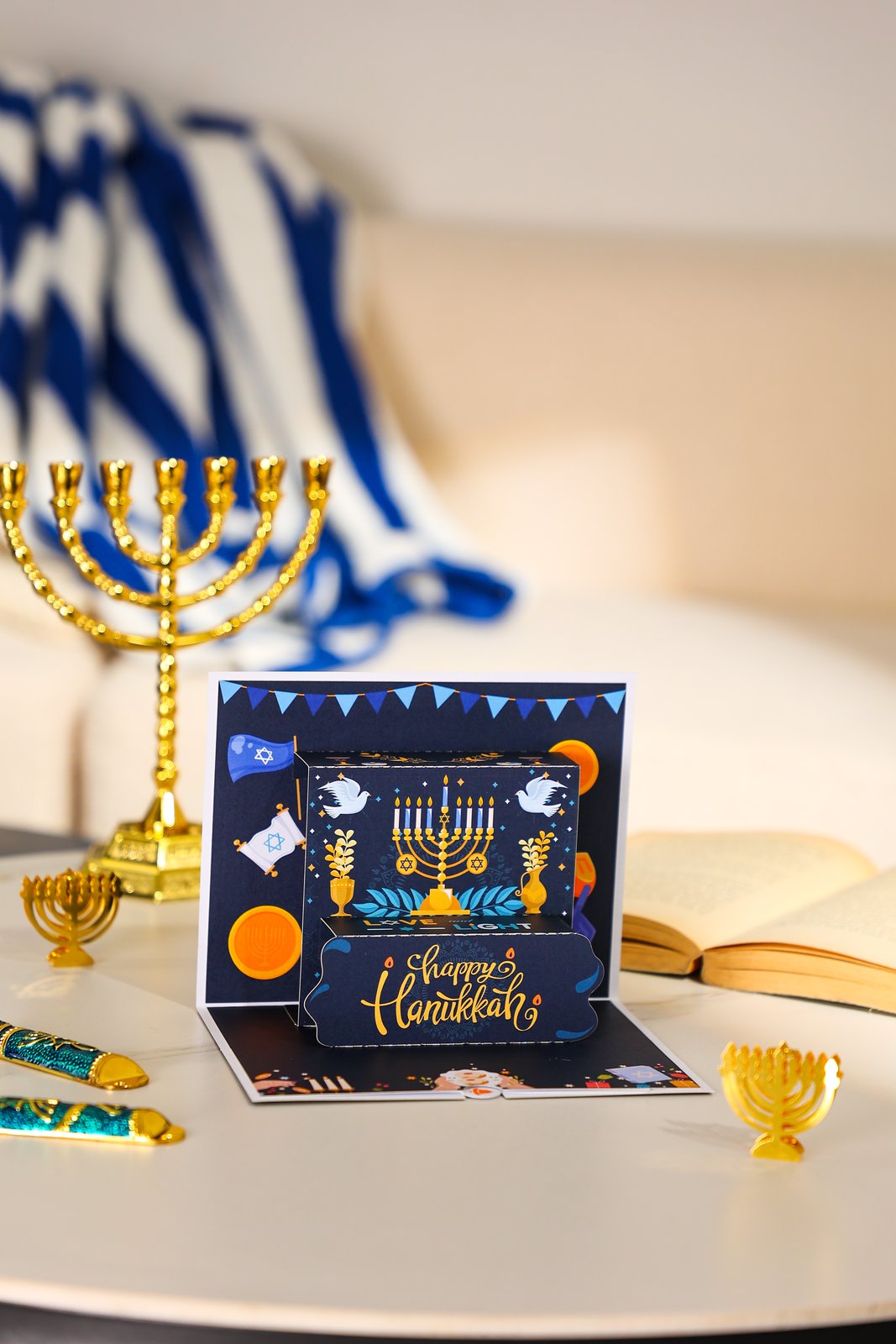 Hanukkah 90° 3D Pop Up Card