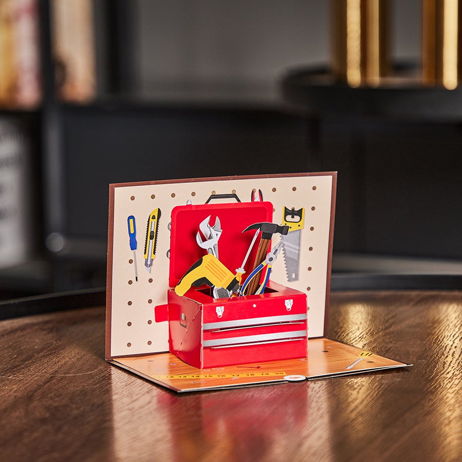 What to Write in a Father's Day Card: 10+ Message Ideas