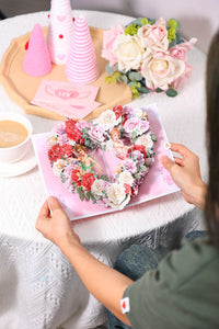 Vintage Angel Heart Floral Wreath Pop Up Card