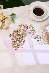 Magnolia Greeting Card