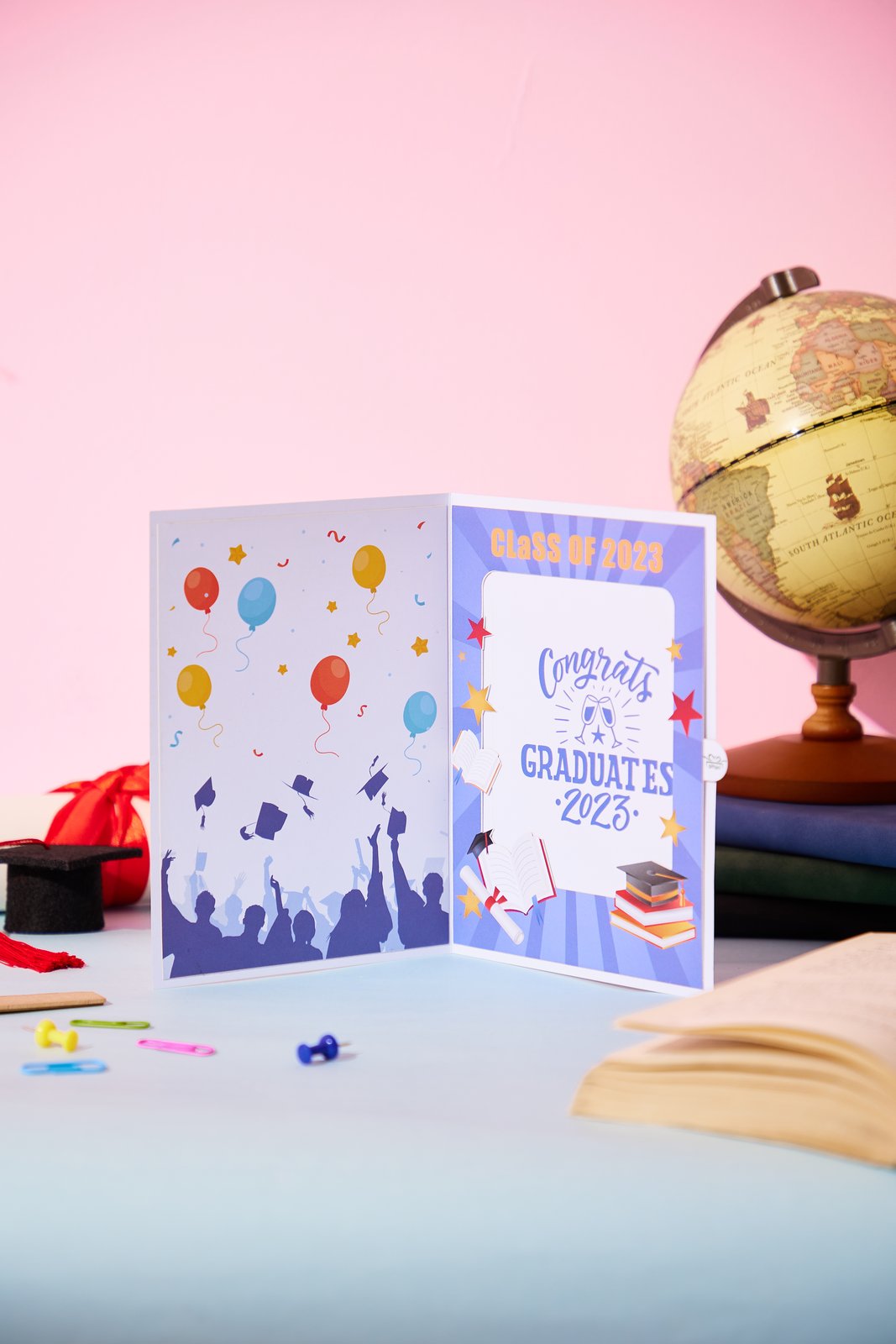 Hollow-Out Flat Graduation Greeting Card