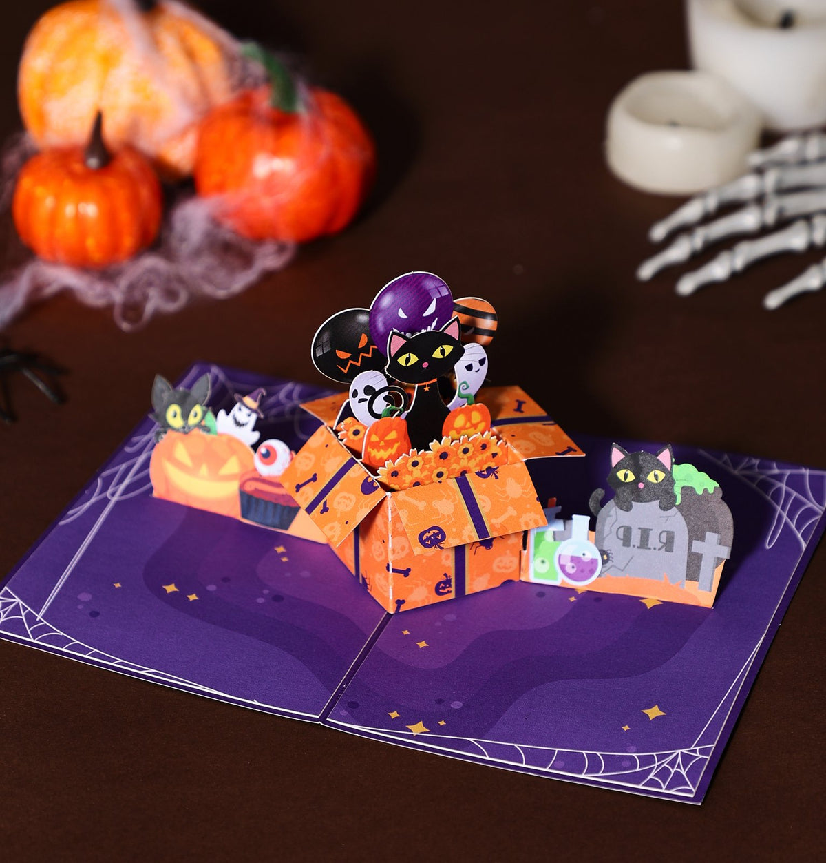 Halloween Gift Box Cat Greeting Card